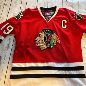 Jonathan Toews Chicago Blackhawks Jersey